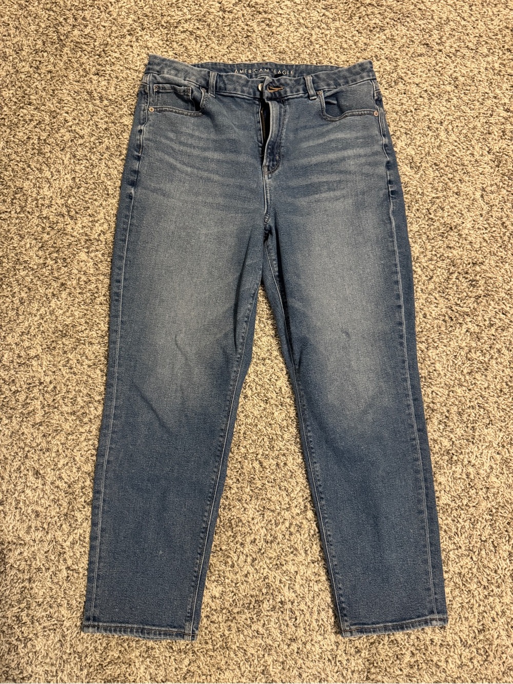American Eagle Outfitters Men’s Slim Straight Jeans — Medium Blue Wash